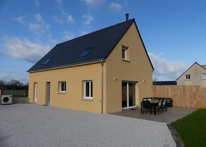 Le 25 A Holiday home Quettehou